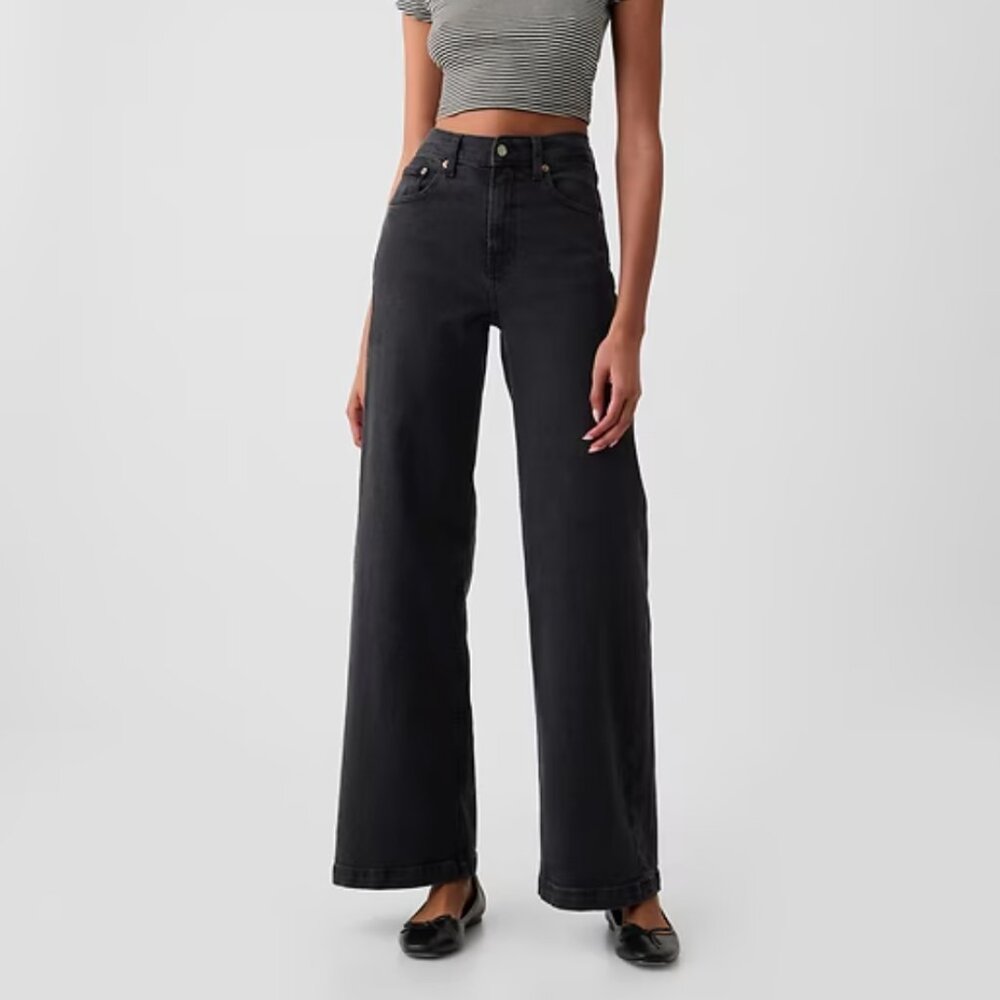 NWT High Rise Stride Wide-Leg Jeans